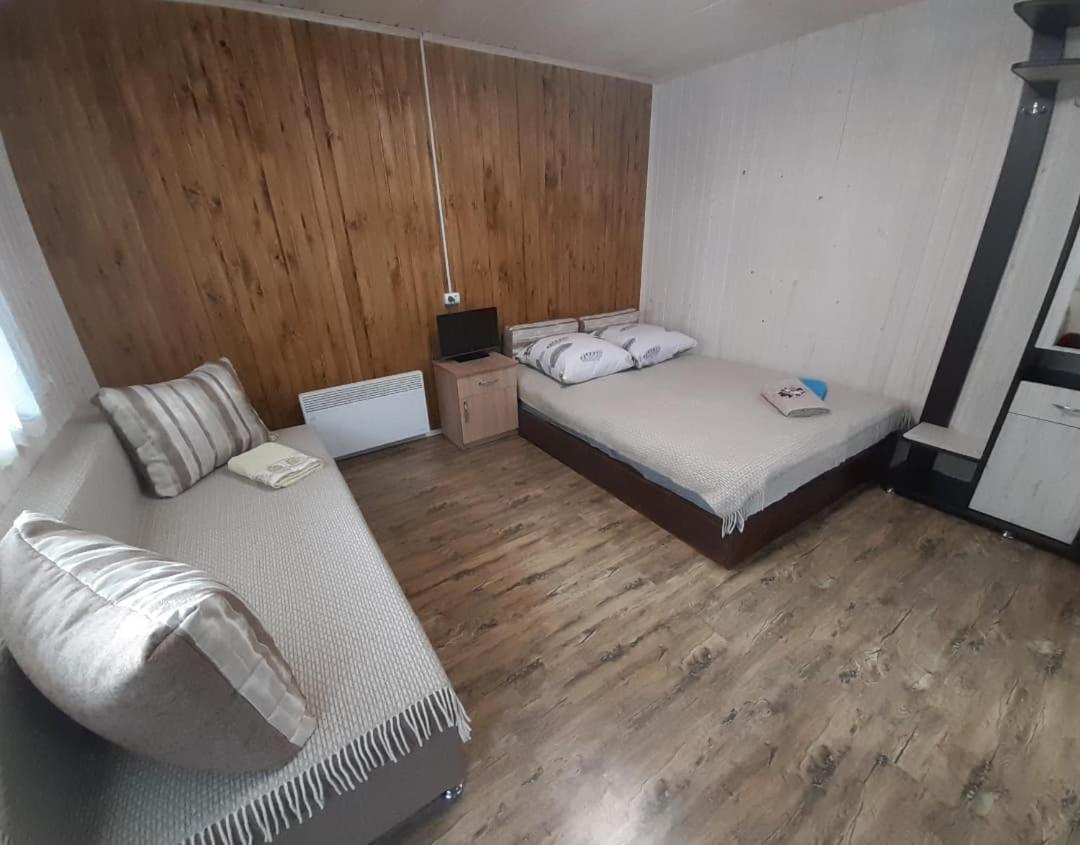 Ferienhaus тихий куточок Werchowyna